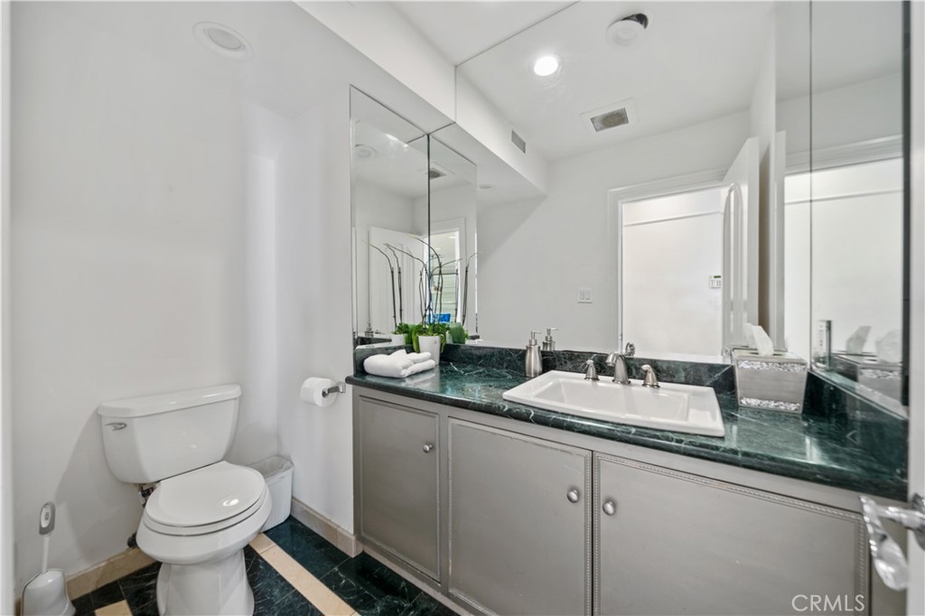 16221 Elisa Property Photo 32