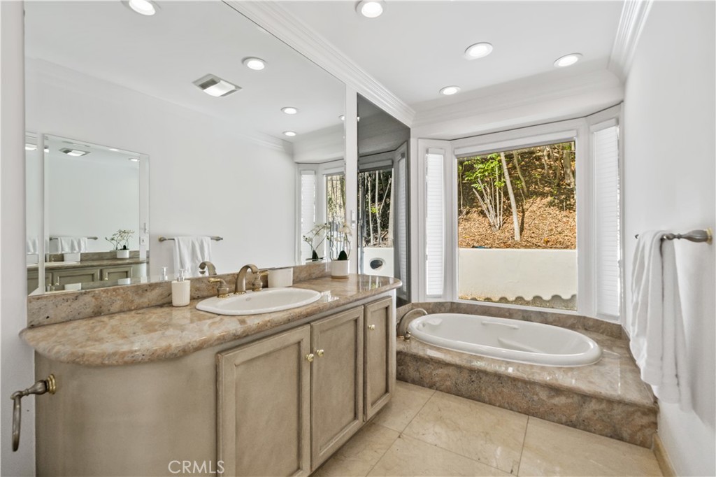 16221 Elisa Property Photo 36