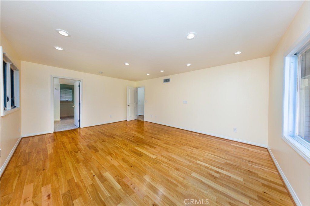 22861 Sparrowdell Drive Property Photo 16
