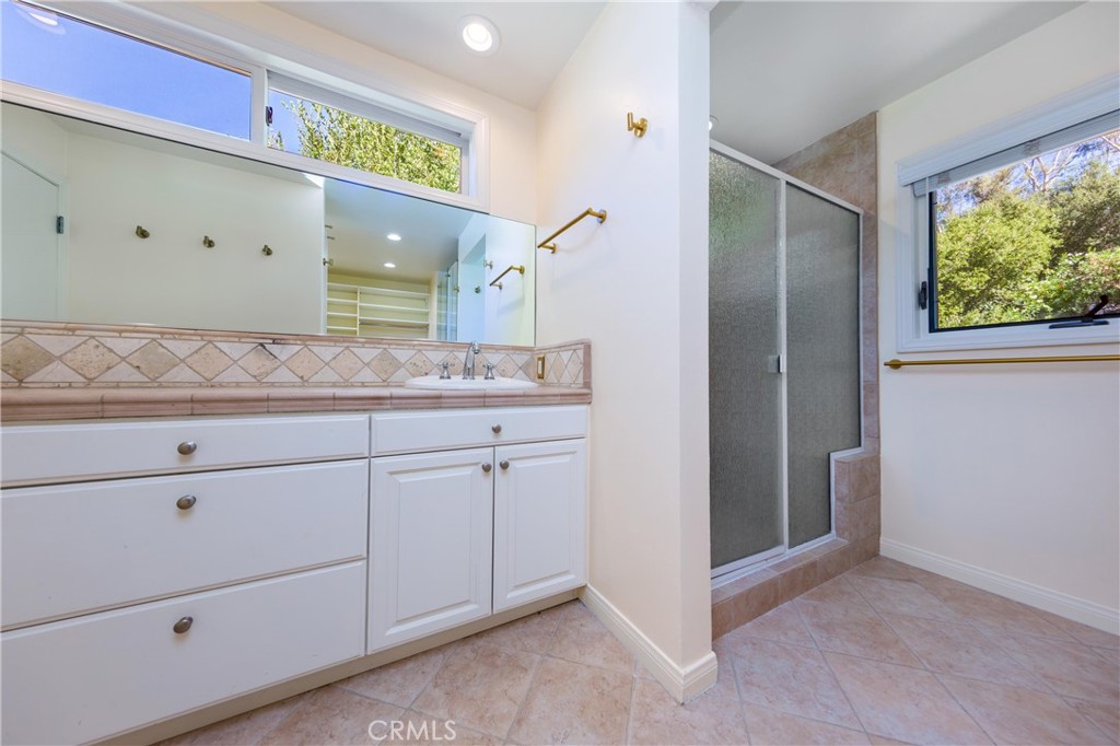 22861 Sparrowdell Drive Property Photo 19