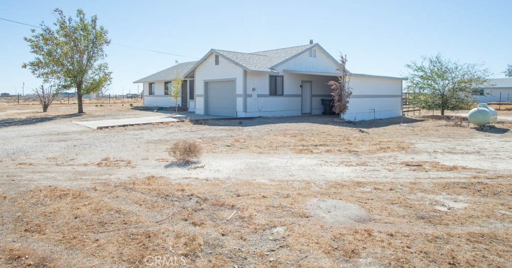 5902 Margaritha Property Photo 32