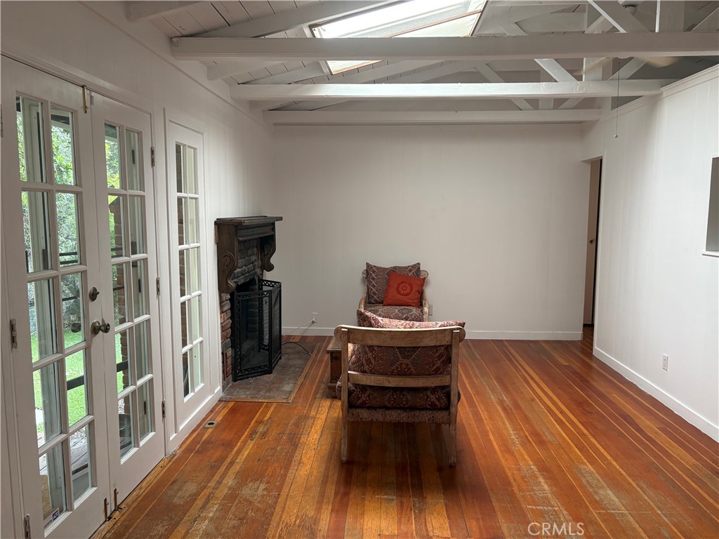 21313 Hillside Property Photo 2