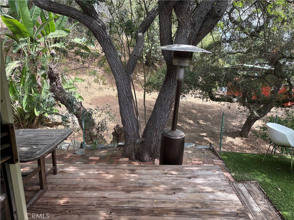 21313 Hillside Property Photo 8