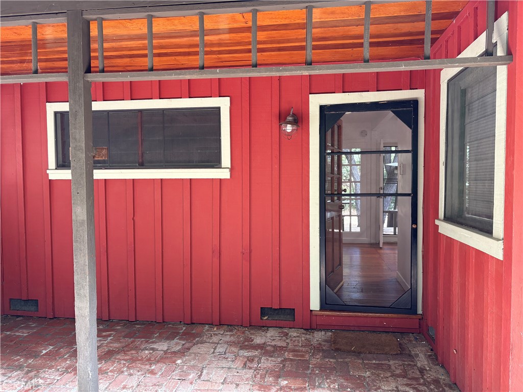 21313 Hillside Property Photo 15