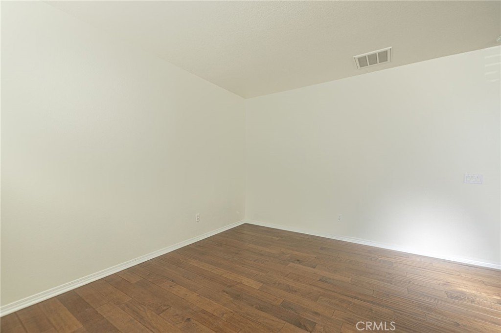 40670 Oakbridge Way Property Photo 8