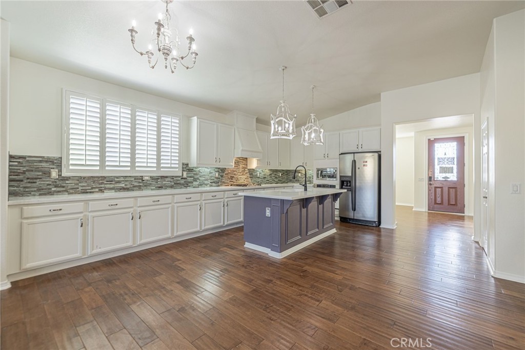 40670 Oakbridge Way Property Photo 13