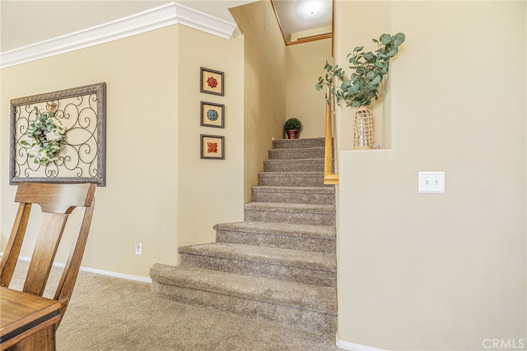 40125 Watford Way Property Photo 26