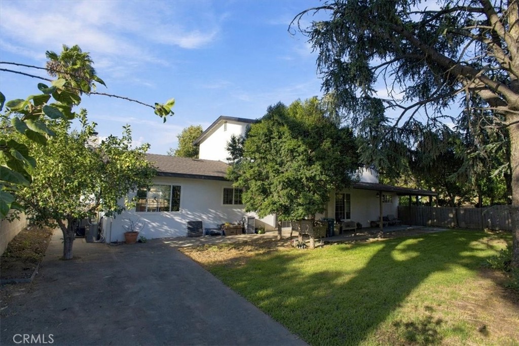 17000 Jeanine Place Property Photo 21