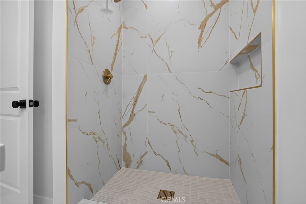 17206 Lahey Property Photo 9