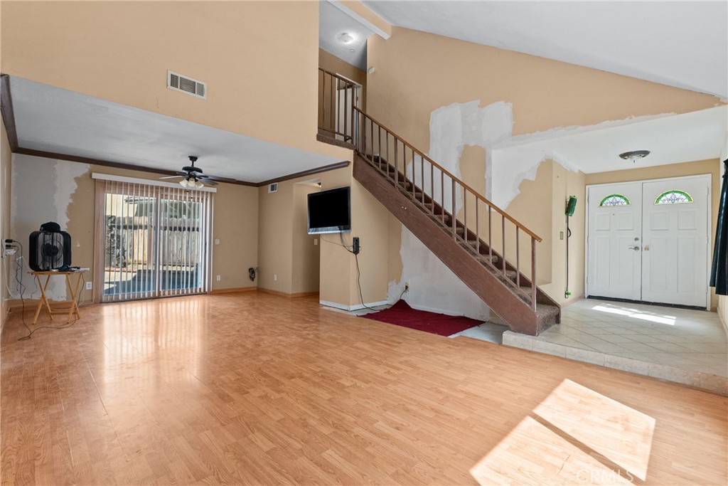 26825 Pamela Drive Property Photo 6