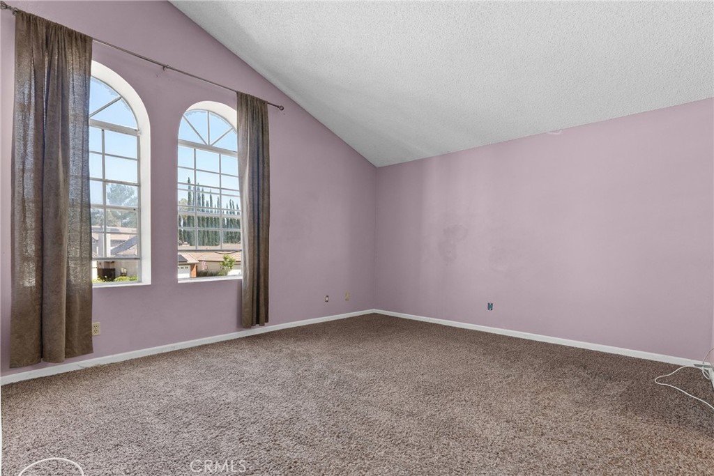 26825 Pamela Drive Property Photo 15