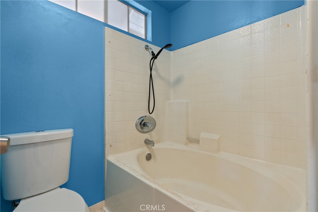 26825 Pamela Drive Property Photo 17