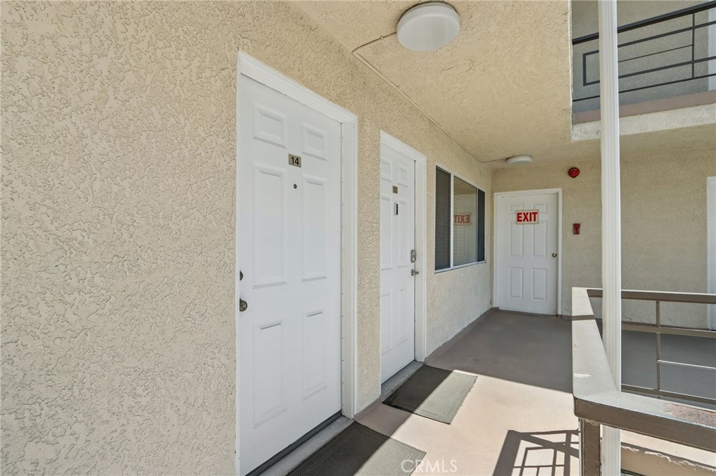 4358 Mammoth Avenue 14 Property Photo 2
