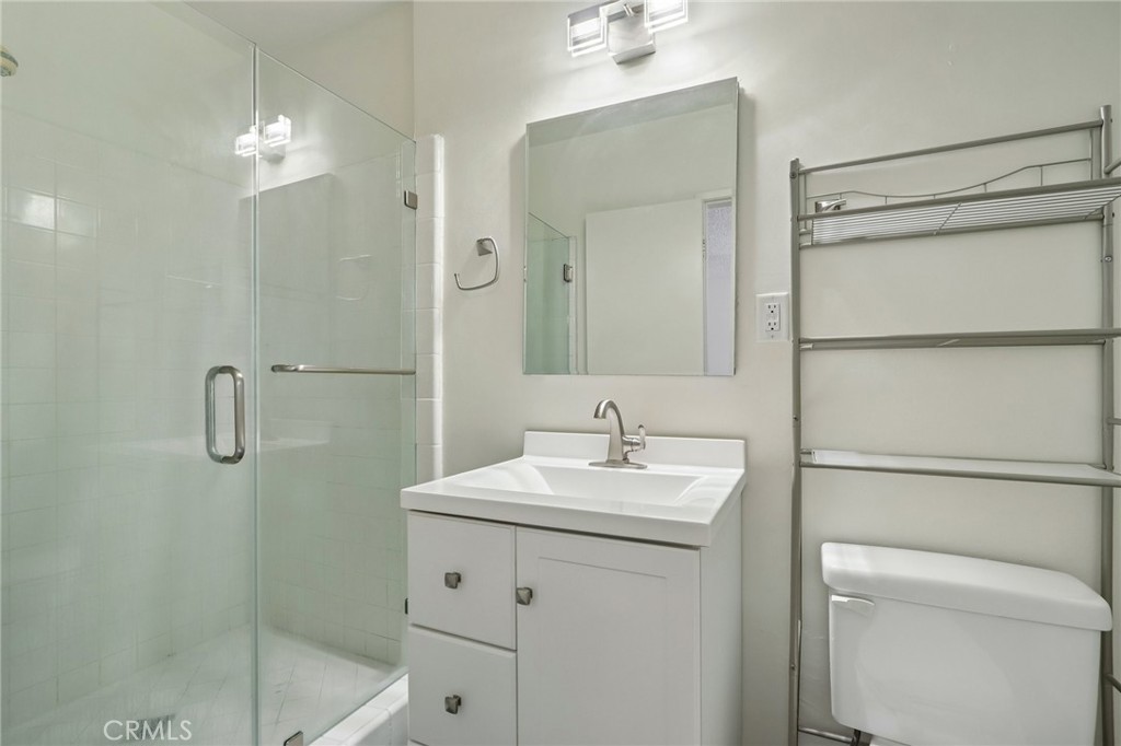 4358 Mammoth Avenue 14 Property Photo 17
