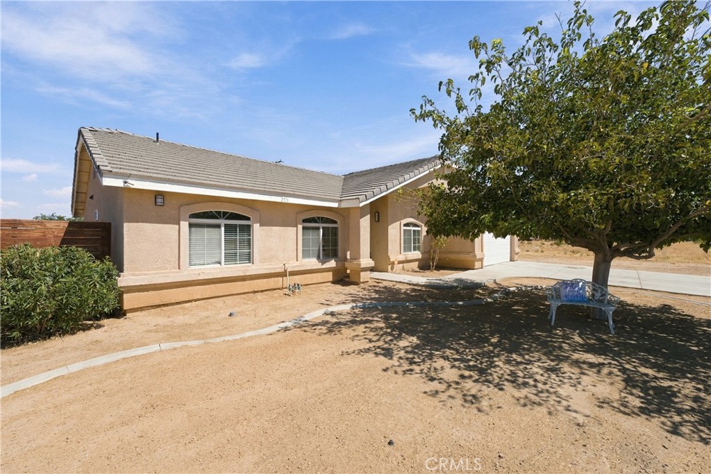 7711 Dogwood Avenue Property Photo 6