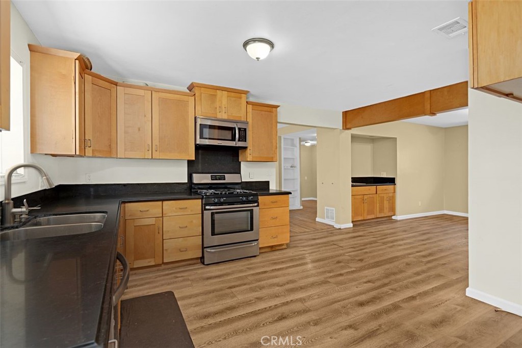 14640 Limedale Street Property Photo 10