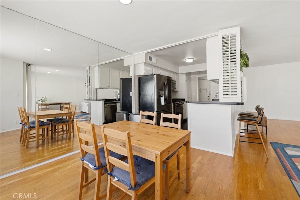 4520 Natick Avenue Property Photo 6