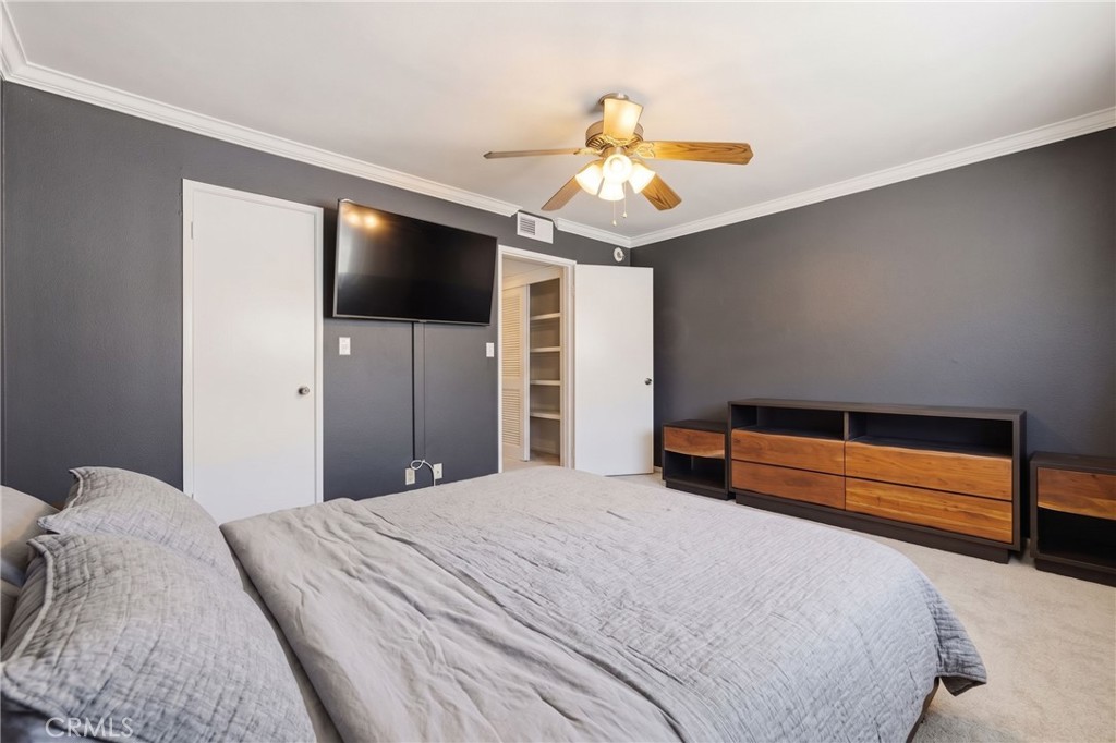 4520 Natick Avenue Property Photo 8