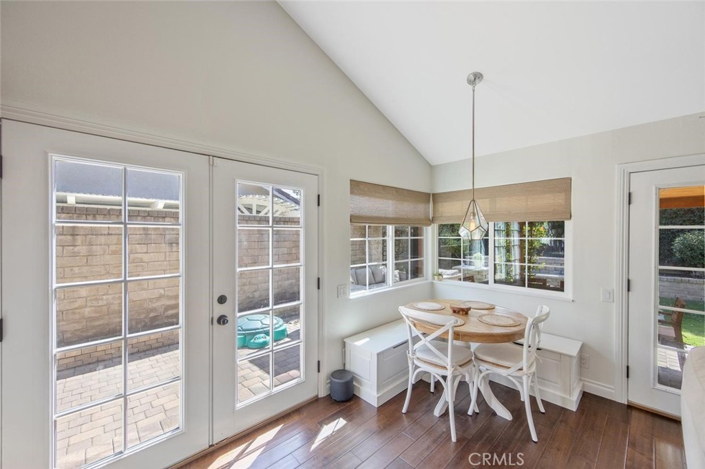 23534 Via Castanet Property Photo 7