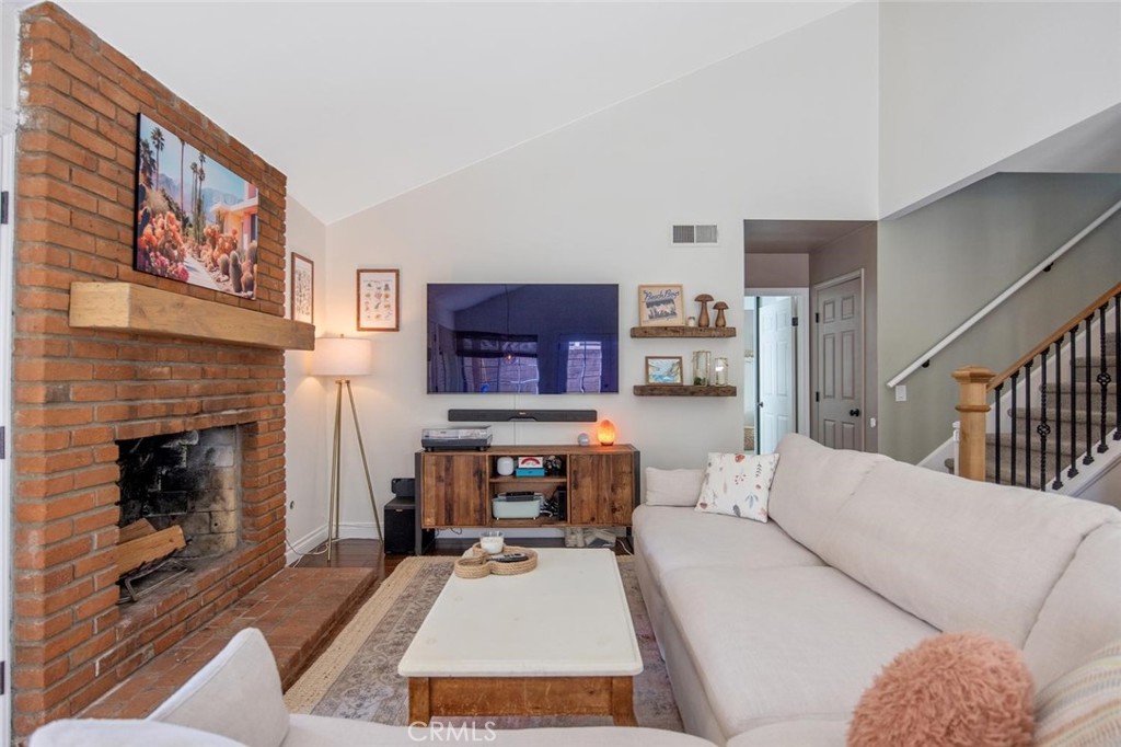 23534 Via Castanet Property Photo 10