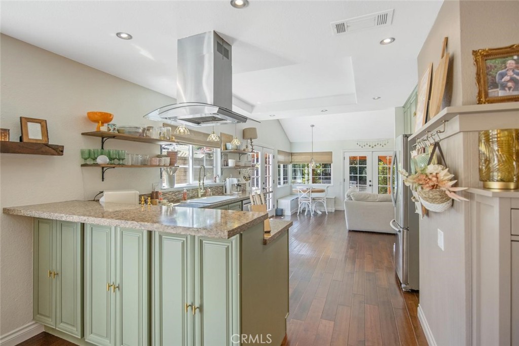 23534 Via Castanet Property Photo 22