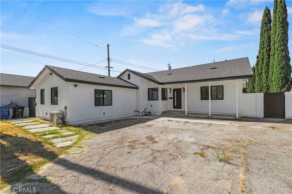 14862 Envoy Street Property Photo 1