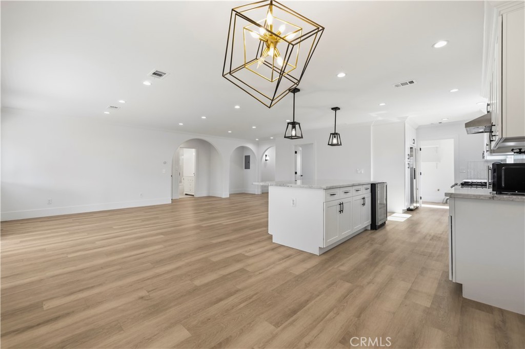 14862 Envoy Street Property Photo 13