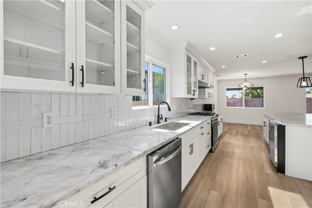 14862 Envoy Street Property Photo 15