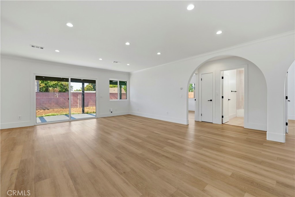 14862 Envoy Street Property Photo 22