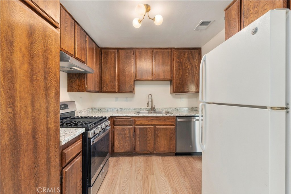 26120 Galvez Court Property Photo 11