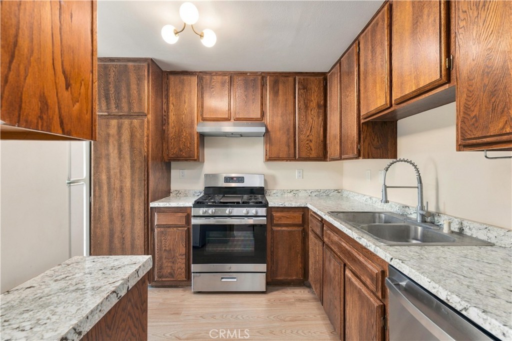 26120 Galvez Court Property Photo 12