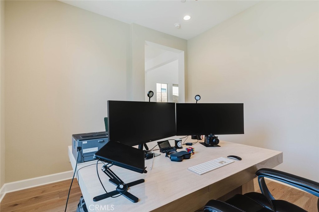 11716 Canoga Avenue Property Photo 13