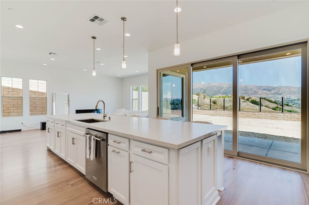 11716 Canoga Avenue Property Photo 23