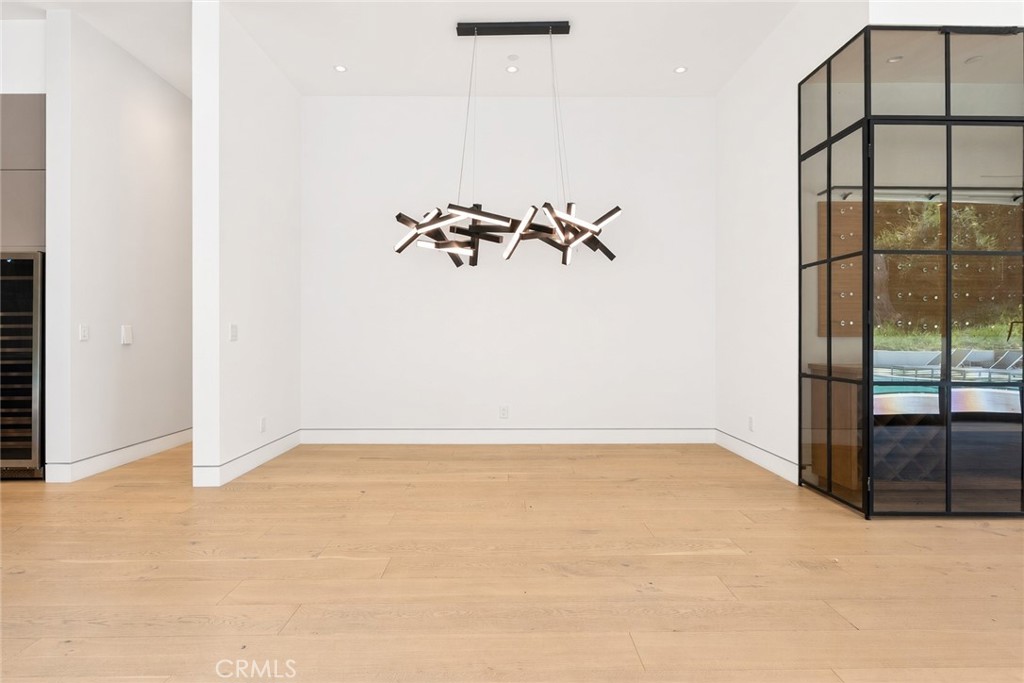 4653 Vanalden Avenue Property Photo 15