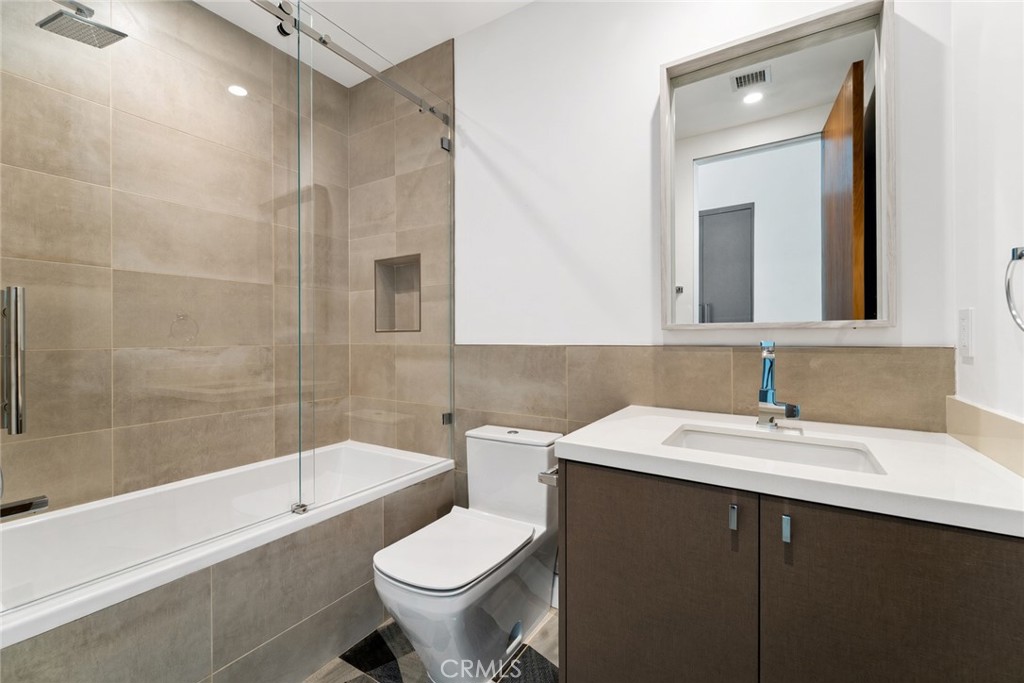 4653 Vanalden Avenue Property Photo 42