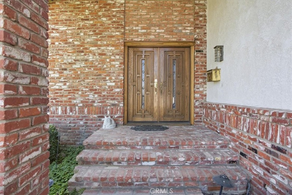23134 La Granja Property Photo 10