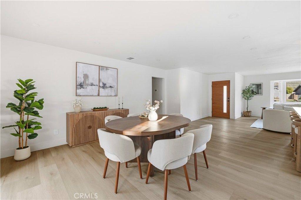 9443 Mclennan Avenue Property Photo 12
