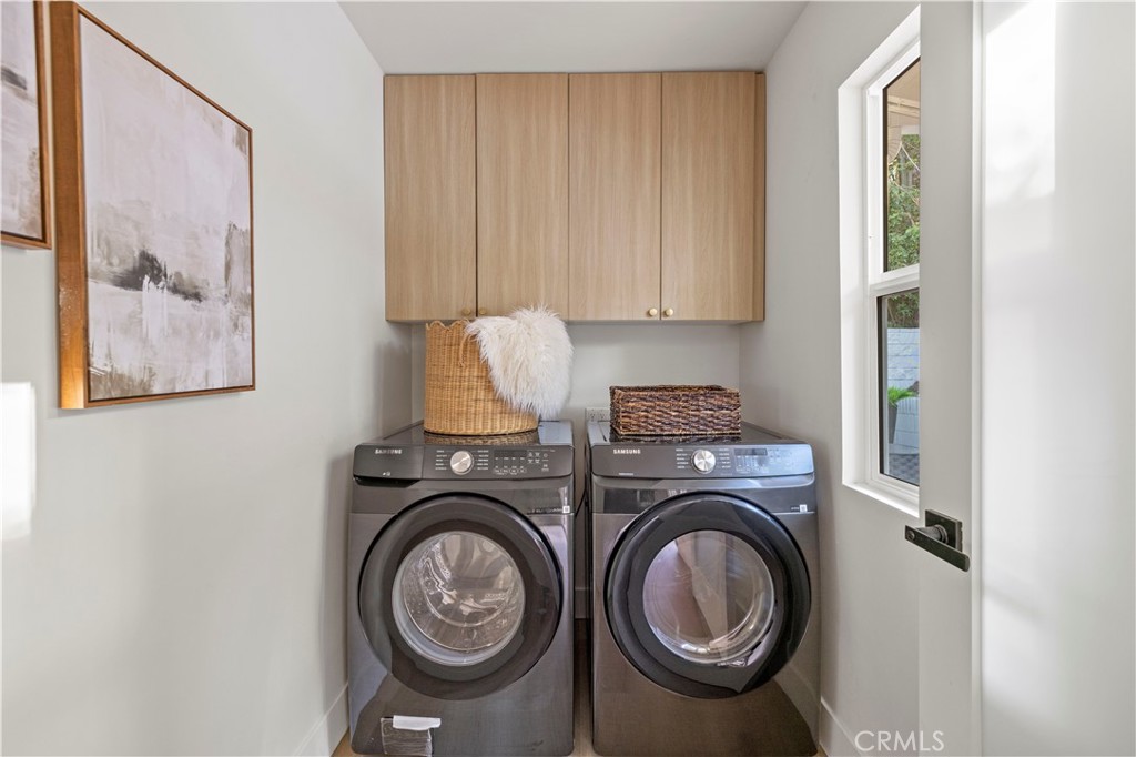 9443 Mclennan Avenue Property Photo 27