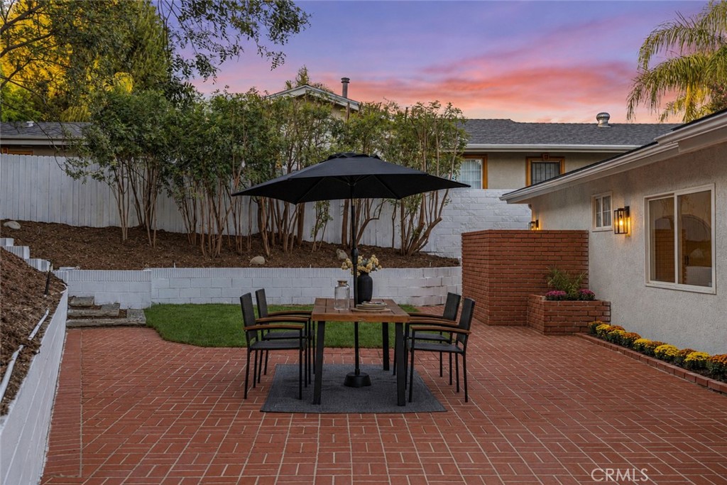 9443 Mclennan Avenue Property Photo 30