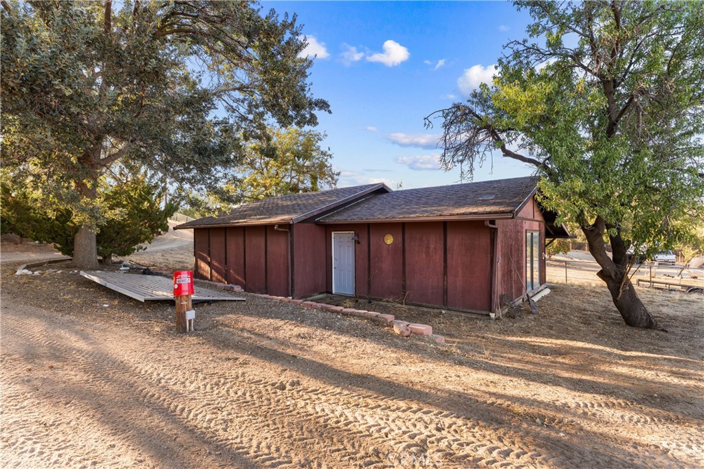 40016 90th St W Property Photo 46