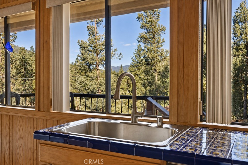 2104 Ironwood Drive Property Photo 10