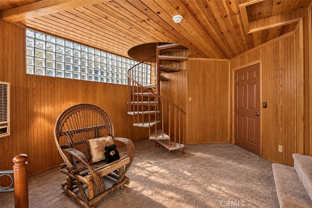 2104 Ironwood Drive Property Photo 15