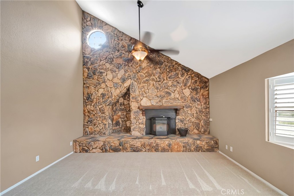 7523 W Avenue A Property Photo 12