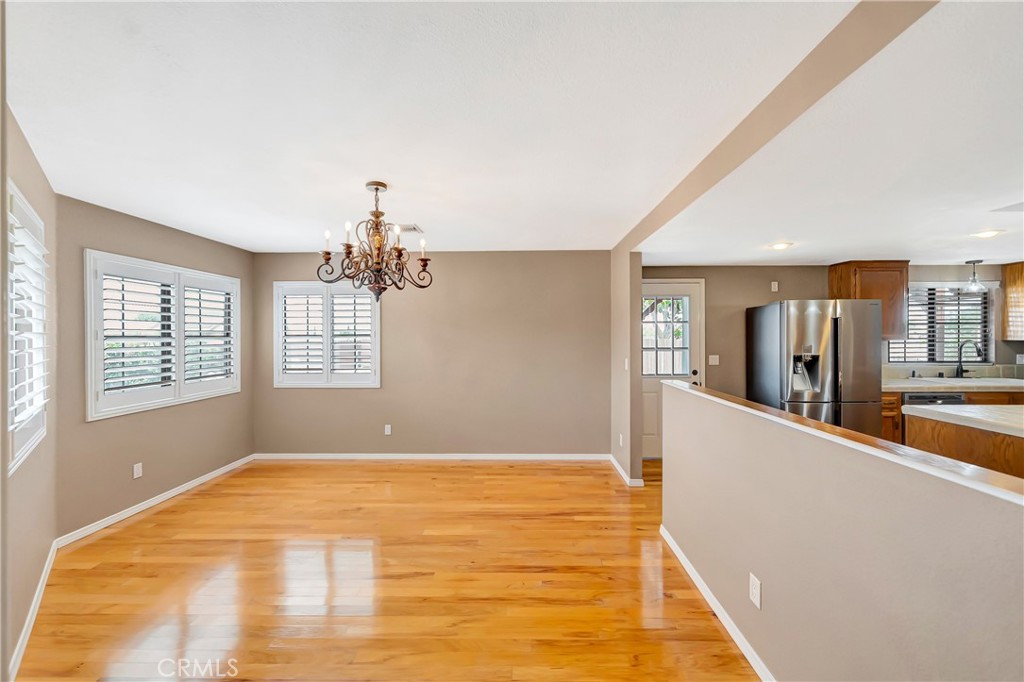 7523 W Avenue A Property Photo 17