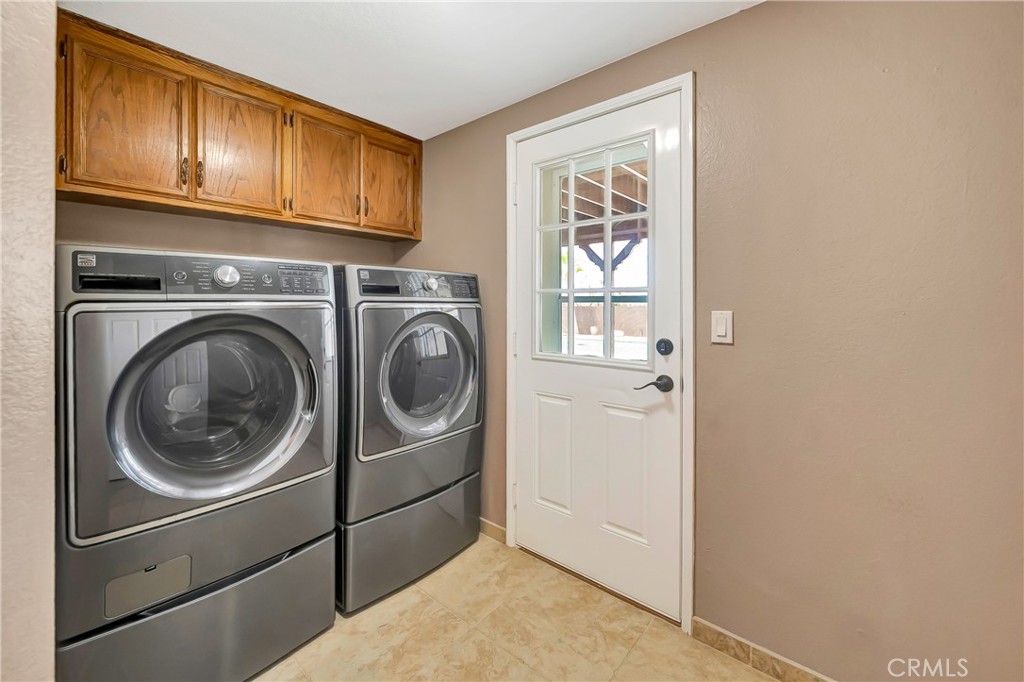 7523 W Avenue A Property Photo 34