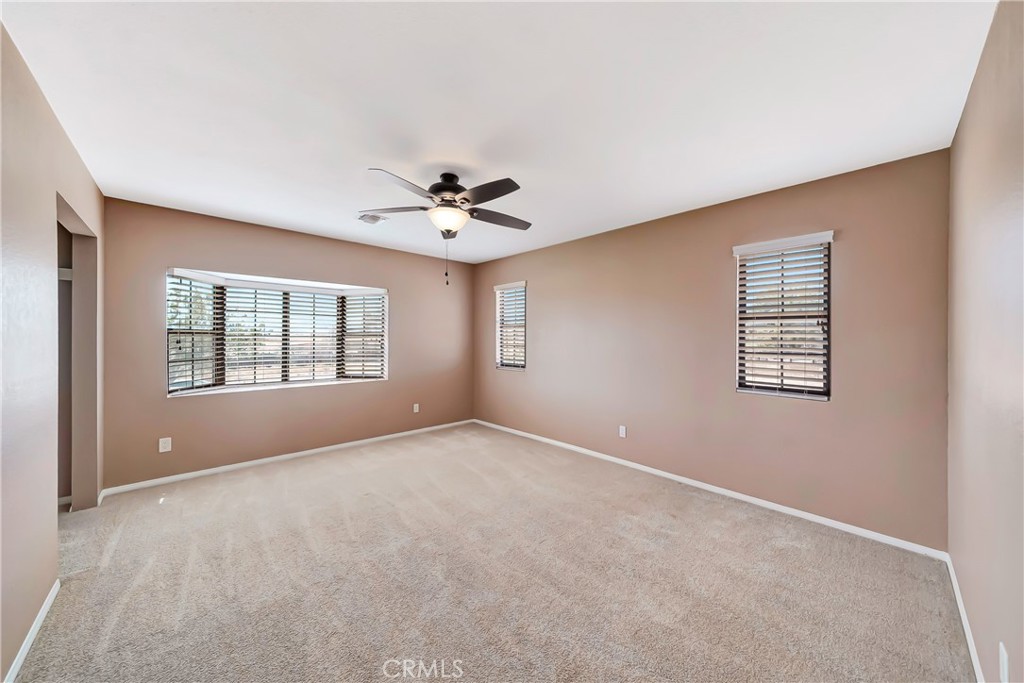 7523 W Avenue A Property Photo 38