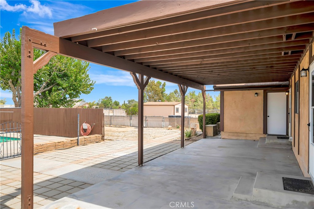 7523 W Avenue A Property Photo 61