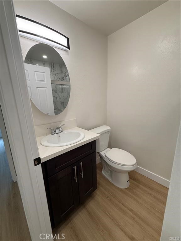 1207 N Columbus Avenue 202 Property Photo 8