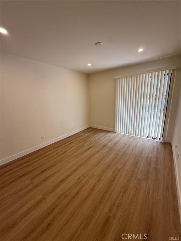 1207 N Columbus Avenue 202 Property Photo 12