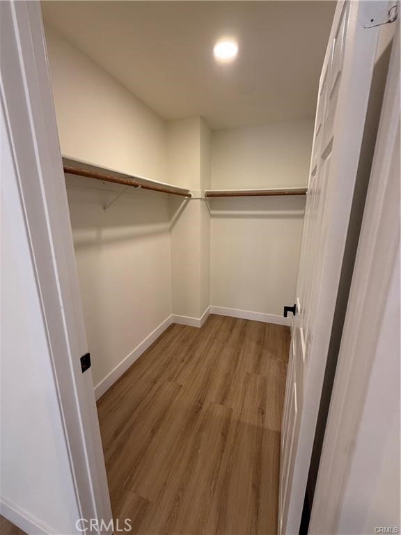 1207 N Columbus Avenue 202 Property Photo 13